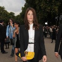 Gemma Arterton - London Fashion Week Spring Summer 2012 - Burberry Prorsum - Outside | Picture 82295